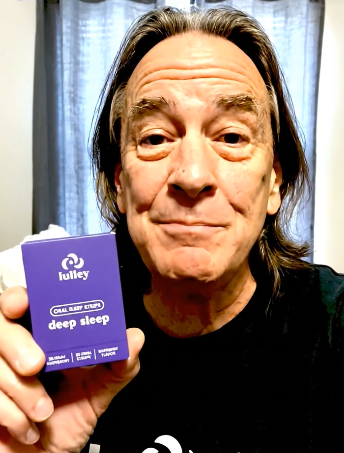 Customer with Lulley product